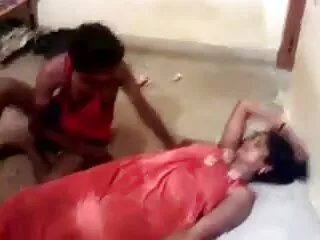 BBW बॉस की सेक्सी फिल्म फुल एचडी में चुदाई कार्यकर्ता
