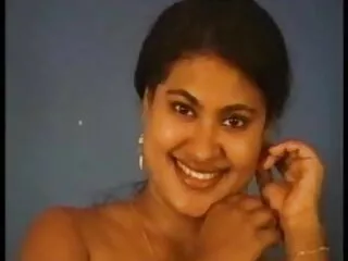 CHUBBY फुल सेक्सी वीडियो में चाहिए BABE