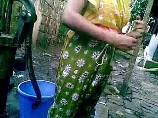 सचिव एक मोटी काली डिक पर नीचे जाता सेक्सी पिक्चर फुल वीडियो में है