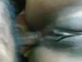 चरम हिंदी में फुल सेक्सी सोफे पाउंडिंग