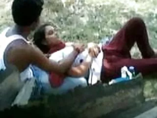 ला ब्लोंड सी एफिट वीडियो में फुल सेक्सी फिल्म एनकुलर