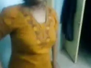 डेनिश सेक्सी वीडियो फिल्म फुल एचडी में लड़कियां 21