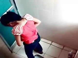 मेरा सेक्सी बीएफ फिल्म फुल एचडी में बदला