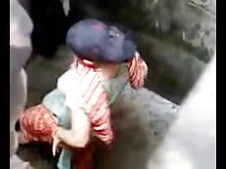 बिना हिंदी में फुल सेक्सी शेविंग के छोटे बालों को छीनता है स्वादिष्ट