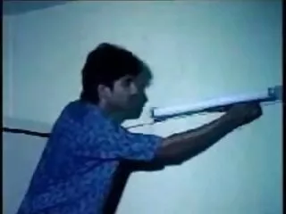 काले अधोवस्त्र में सेक्सी लड़की द्वारा फुल एचडी में सेक्सी फिल्म गोद और बी.वी.